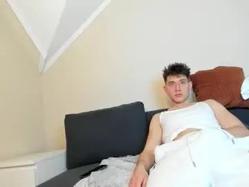Gay sex chat with fred_jamson - camgaychat.com - Britain