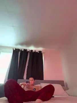 Gay sex chat with Angwlito - camgaychat.com - Spain