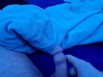 Gay sex chat with tomik555 - camgaychat.com - Britain