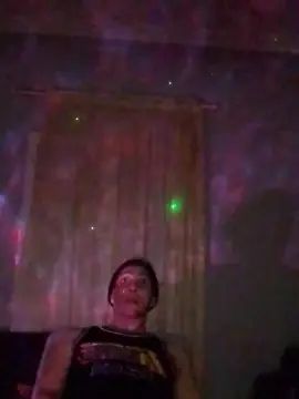 Gay sex chat with Danielsh1 - camgaychat.com - Greece