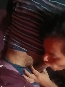 Gay sex chat with loqkierass - camgaychat.com - Spain