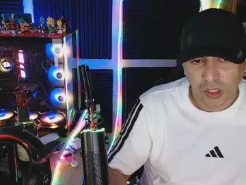 Gay sex chat with siempreganador - camgaychat.com