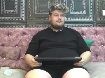 Gay sex chat with XavierMaxx - camgaychat.com - Britain