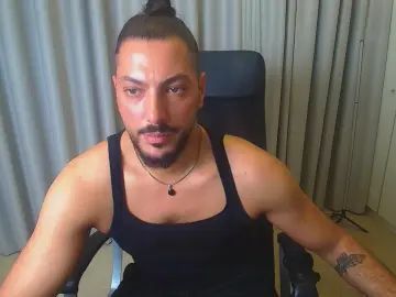 Gay sex chat with DeanThorn - camgaychat.com - Britain