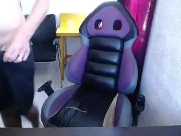 Gay sex chat with prada_nismo - camgaychat.com - Spain