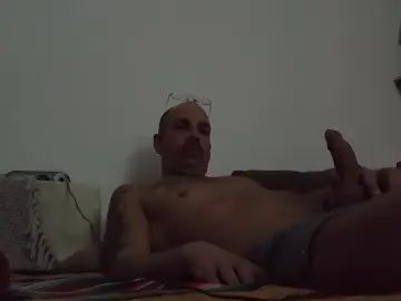 Gay sex chat with Marcell6666 - camgaychat.com - Germany