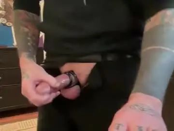 Gay sex chat with moistcorduroy - camgaychat.com - Britain