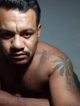 Gay sex chat with Negleo29 - camgaychat.com - Portugal