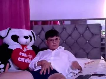 Gay sex chat with robin_rowe - camgaychat.com - Spain