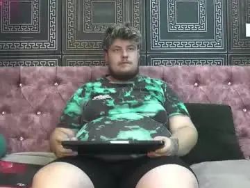 Gay sex chat with xaviermaxx - camgaychat.com - Britain