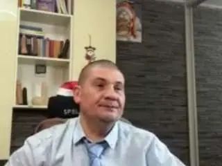 Gay sex chat with spartacustelephone - camgaychat.com