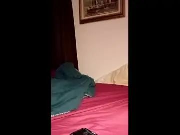 Gay sex chat with timb800000 - camgaychat.com - Britain