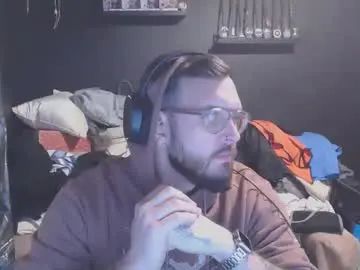 Gay sex chat with patrickmorris92 - camgaychat.com - Britain