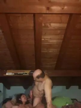 Gay sex chat with Manbsxewoman - camgaychat.com - Italy