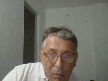 Gay sex chat with maxiver055 - camgaychat.com - Spain