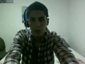 Gay sex chat with leonoirneo - camgaychat.com - Britain