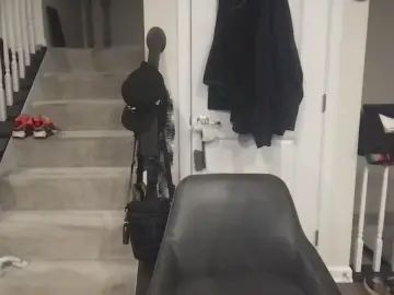 Gay sex chat with KinkyKloudZz - camgaychat.com - Britain