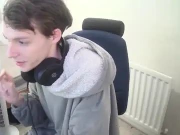 Gay sex chat with nitrofoxuwu - camgaychat.com