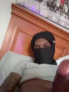 Gay sex chat with SnakeMan95 - camgaychat.com - Britain