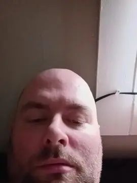 Gay sex chat with Metal198969 - camgaychat.com - Britain