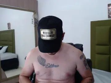 Gay sex chat with stive_0297 - camgaychat.com - Britain