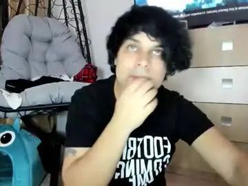 Gay sex chat with lorenzoboy99 - camgaychat.com - Britain