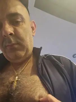 Gay sex chat with Javierboss81 - camgaychat.com - Britain