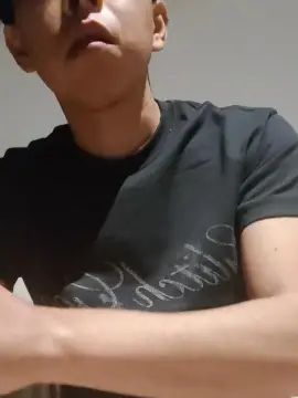 Gay sex chat with erick2072 - camgaychat.com