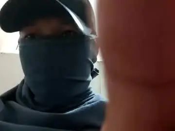 Gay sex chat with muscfitguy - camgaychat.com - Britain