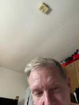 Gay sex chat with Brian080871 - camgaychat.com - Denmark