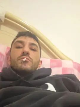 Gay sex chat with Ragazzotatuatoo - camgaychat.com - Italy