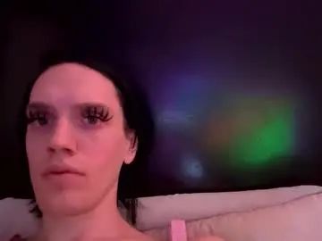 Gay sex chat with femtwinkie420 - camgaychat.com