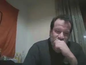 Gay sex chat with fly1982 - camgaychat.com - Italy