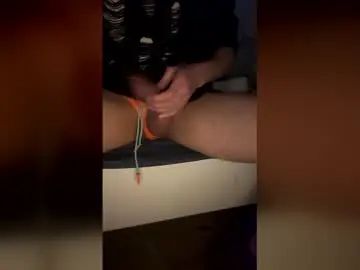 Gay sex chat with axtiontwink - camgaychat.com - Britain