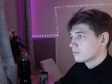 Gay sex chat with axel_0ne - camgaychat.com - Russia