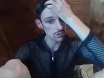 Gay sex chat with notyouraveragetwinkpup - camgaychat.com - Britain