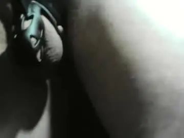 Gay sex chat with niveklovia - camgaychat.com