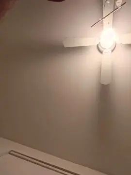 Gay sex chat with LilbitndCompany - camgaychat.com - Britain