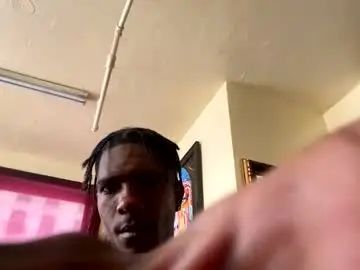 Gay sex chat with ntasamo1998 - camgaychat.com - Britain