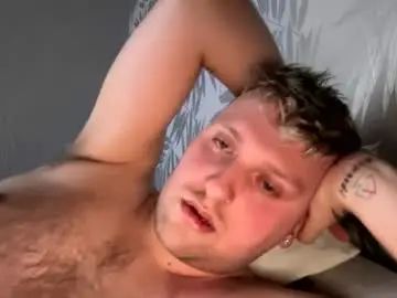 Gay sex chat with ryanjo99 - camgaychat.com - Britain