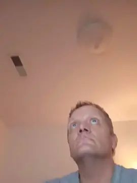 Gay sex chat with Ash_Gib - camgaychat.com - Britain