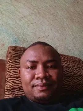 Gay sex chat with BS32 - camgaychat.com - Britain