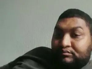 Gay sex chat with Maitrebbk - camgaychat.com - Britain