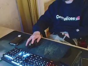 Gay sex chat with garden67500 - camgaychat.com - France