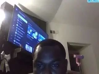 Gay sex chat with avo911 - camgaychat.com