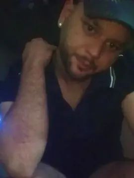 Gay sex chat with Yulsi - camgaychat.com - Spain