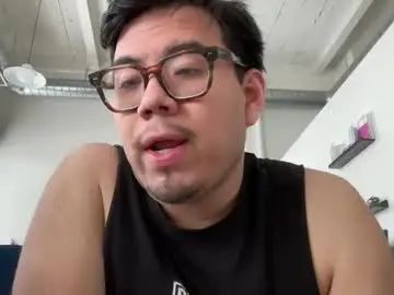 Gay sex chat with briole - camgaychat.com - Britain