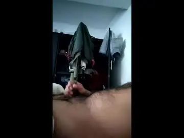 Gay sex chat with adictoxxx1991 - camgaychat.com - Britain