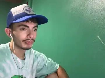 Gay sex chat with patopro - camgaychat.com - Britain