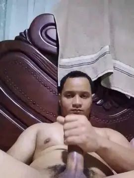 Gay sex chat with Clarkm - camgaychat.com - Spain